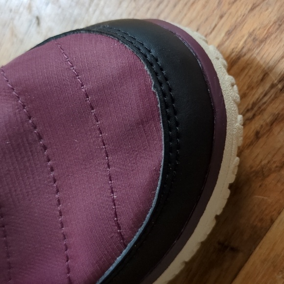 L.L. Bean Ultralight Insulated Pac Boots Burgundy Red Waterproof Size 7.5 - Picture 8 of 11